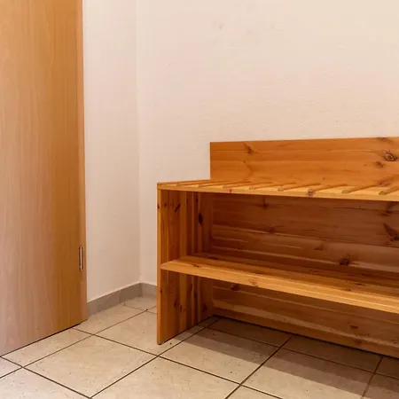Flex Aparts - Moeblierte In Mit 2 Zimmern Apartamento Zwickau
